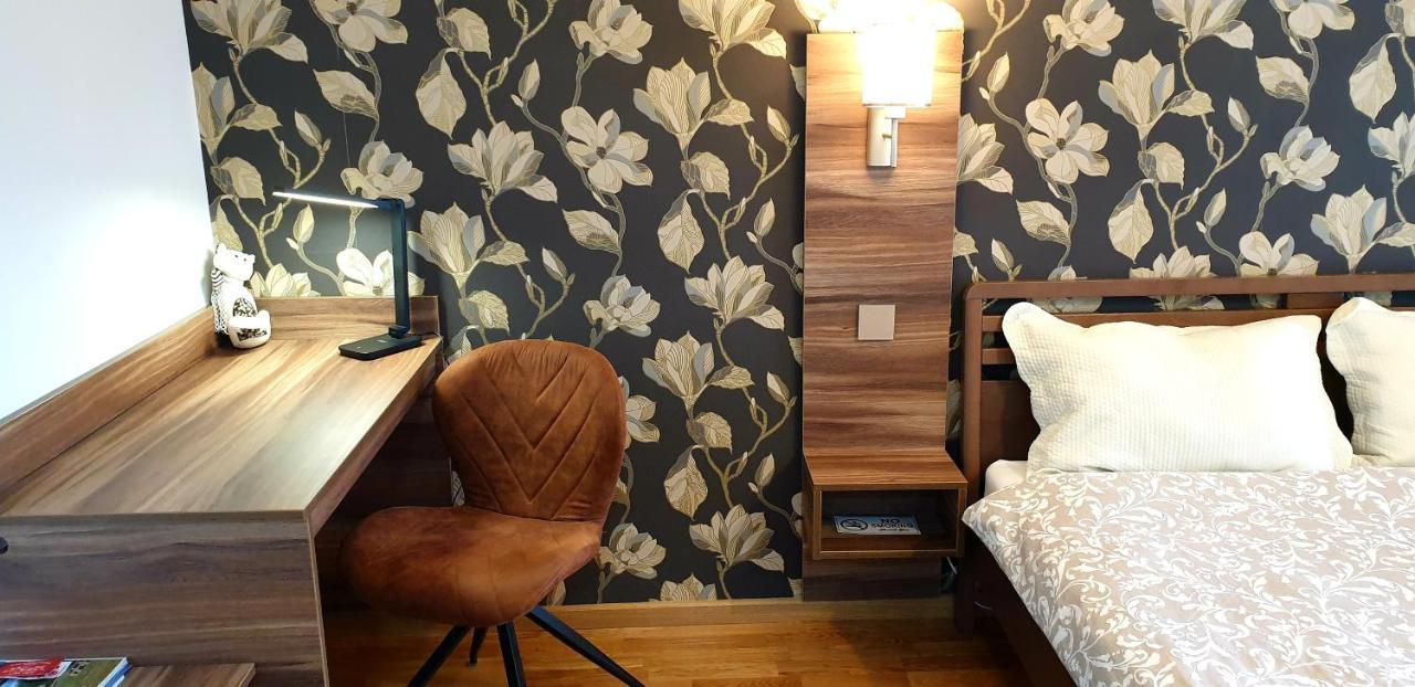 Uki-Modern Apartment With Parking Novi Sad Dış mekan fotoğraf